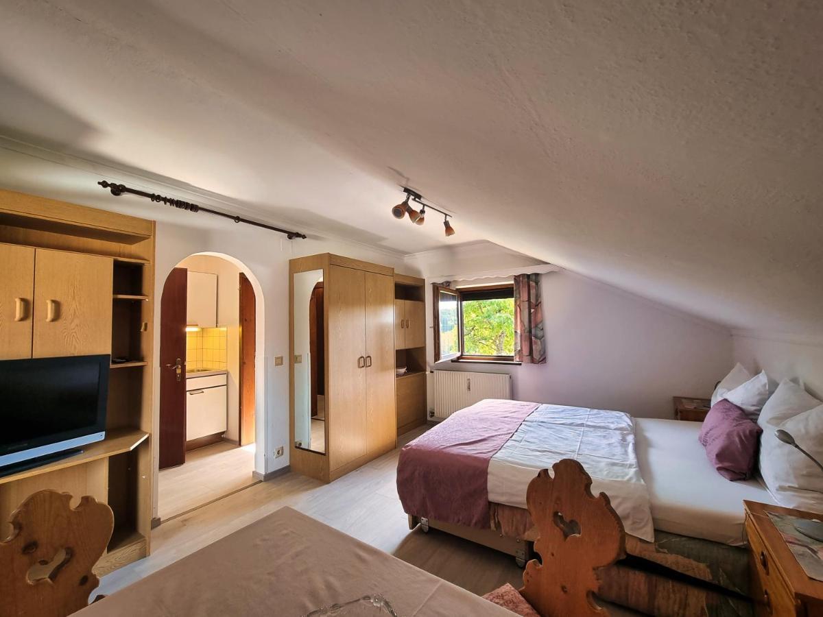 Gaestehaus Auf Der Hoehe Keutschach am See Eksteriør bilde